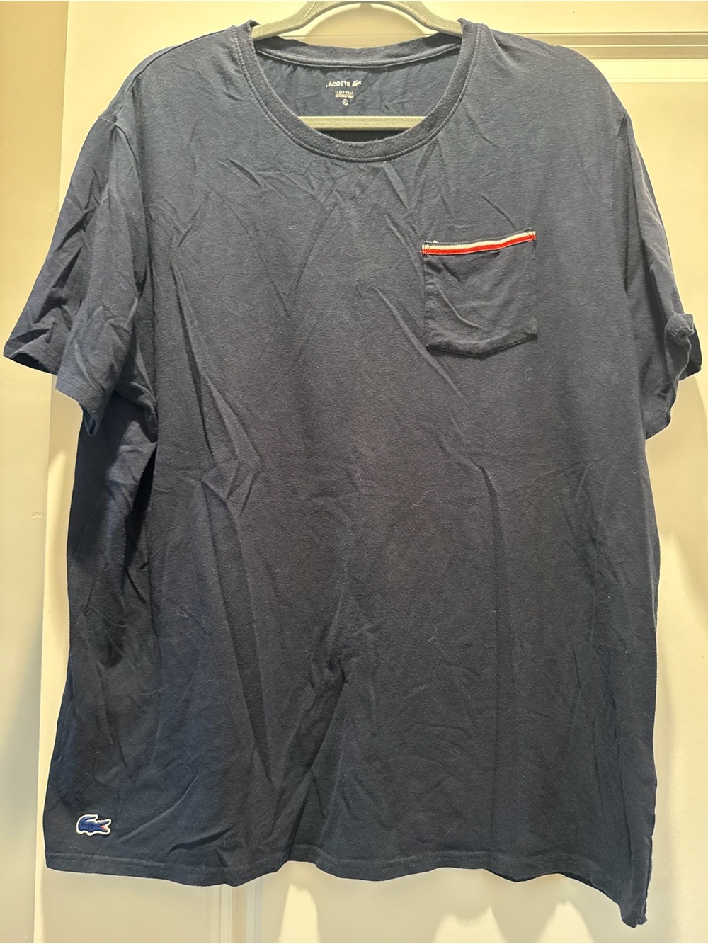 Lacoste Menโs Navy Pocket Crew Neck TโShirt